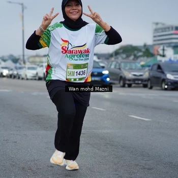 Runner Photo 7657888