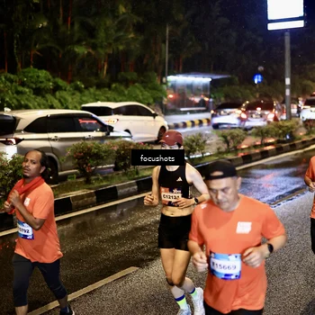Runner Photo 7657895