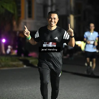 Runner Photo 7657897