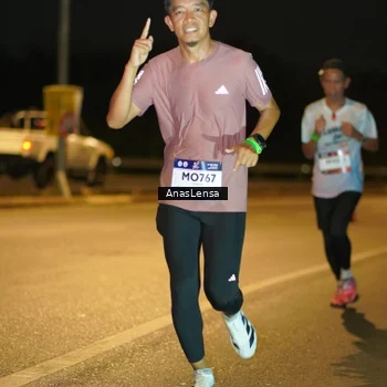 Runner Photo 7657907