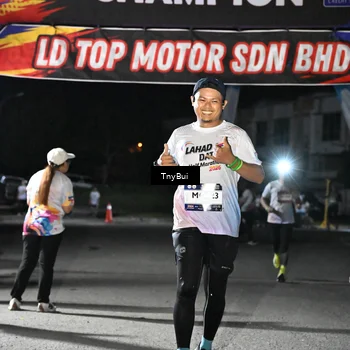 Runner Photo 7657912