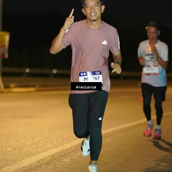 Runner Photo 7657918