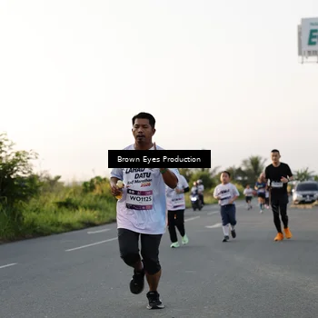Runner Photo 7657922