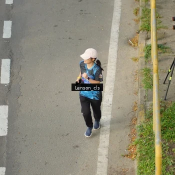 Runner Photo 7657931