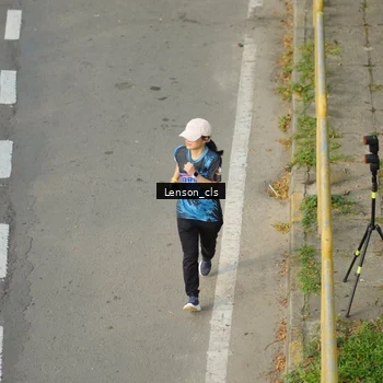 Runner Photo 7657942