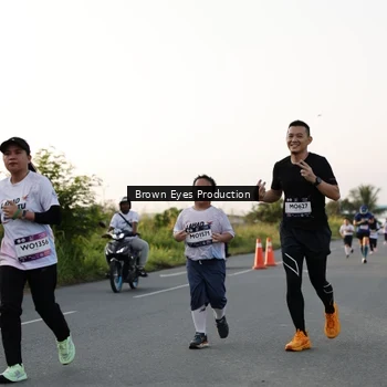 Runner Photo 7657960