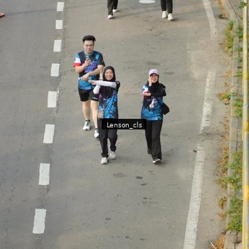 Runner Photo 7657981