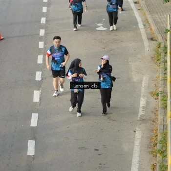 Runner Photo 7657990