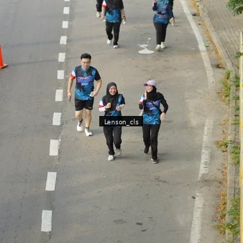 Runner Photo 7657997