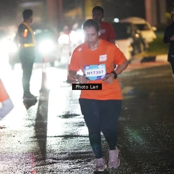 Runner Photo 7658001