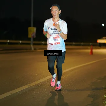 Runner Photo 7658028