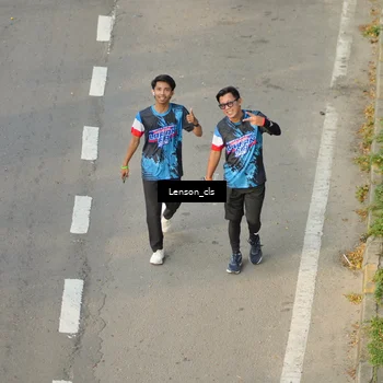 Runner Photo 7658031