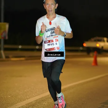 Runner Photo 7658032