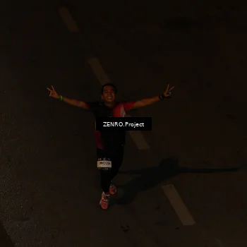 Runner Photo 7658036