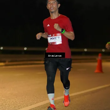 Runner Photo 7658045