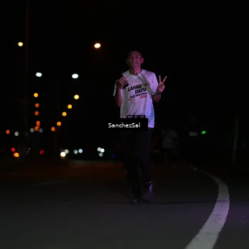 Runner Photo 7658058