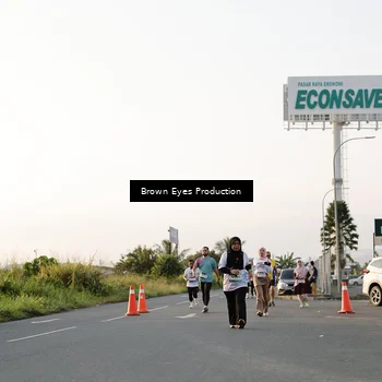 Runner Photo 7658071