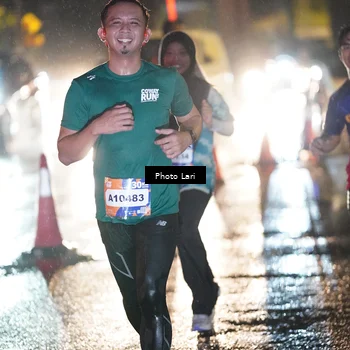 Runner Photo 7658072