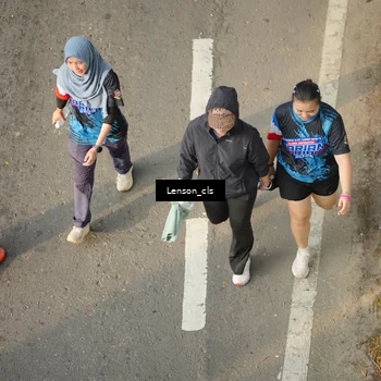 Runner Photo 7658076