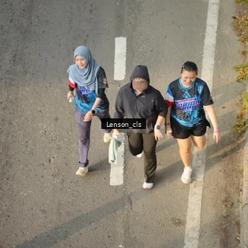 Runner Photo 7658079