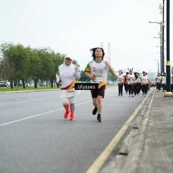 Runner Photo 7658081