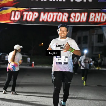 Runner Photo 7658091