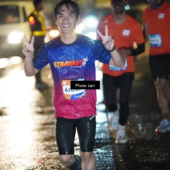 Runner Photo 7658096
