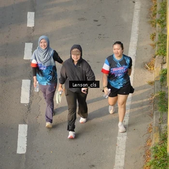Runner Photo 7658105
