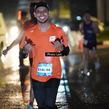 Runner Photo 7658139