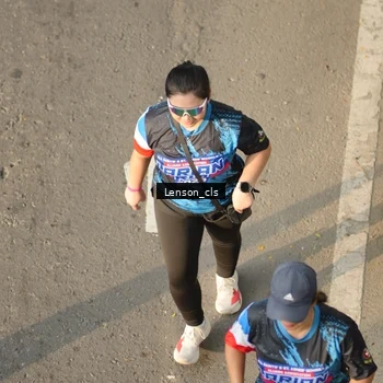 Runner Photo 7658140