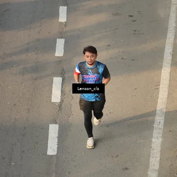 Runner Photo 7658153