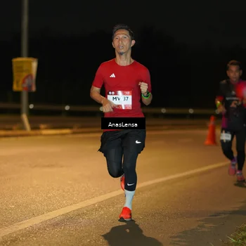 Runner Photo 7658156