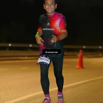 Runner Photo 7658167