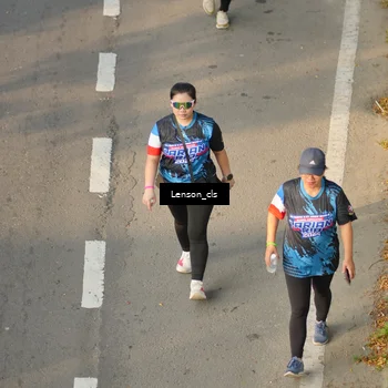 Runner Photo 7658170