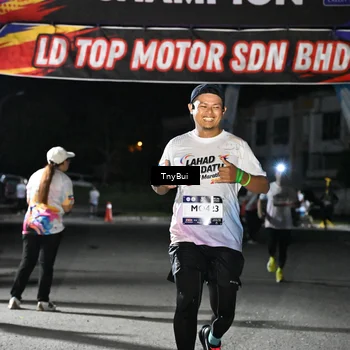 Runner Photo 7658178