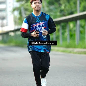 Runner Photo 7658194