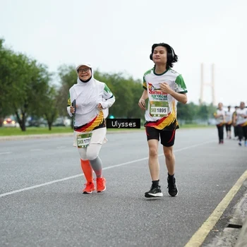 Runner Photo 7658201