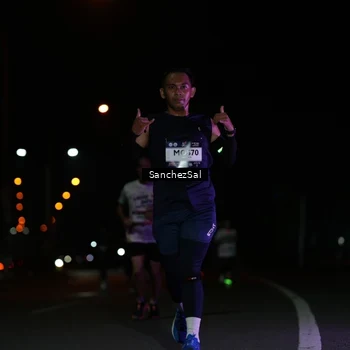 Runner Photo 7658209