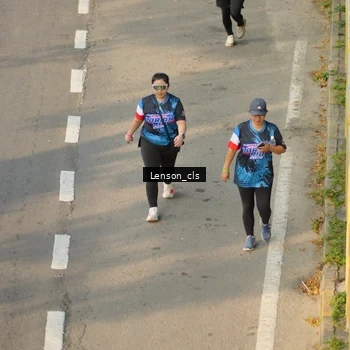 Runner Photo 7658219
