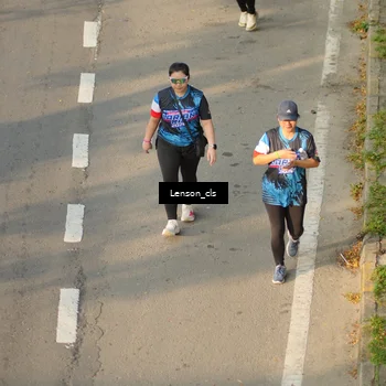 Runner Photo 7658225