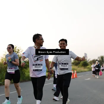 Runner Photo 7658229