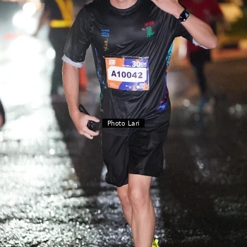 Runner Photo 7658231