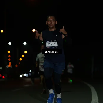 Runner Photo 7658232