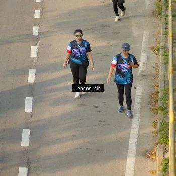 Runner Photo 7658256