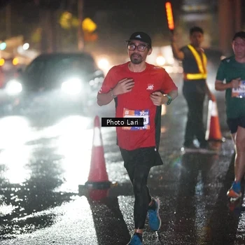 Runner Photo 7658269