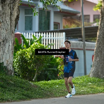 Runner Photo 7658281