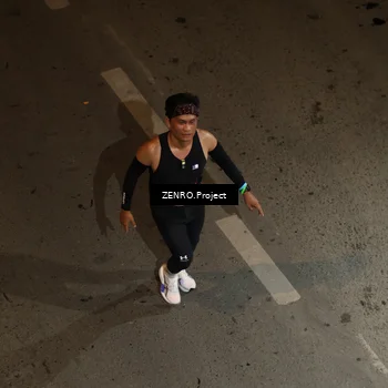 Runner Photo 7658291