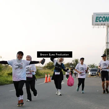 Runner Photo 7658294