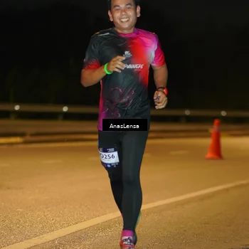 Runner Photo 7658298