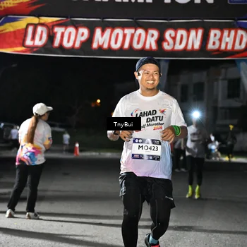 Runner Photo 7658318